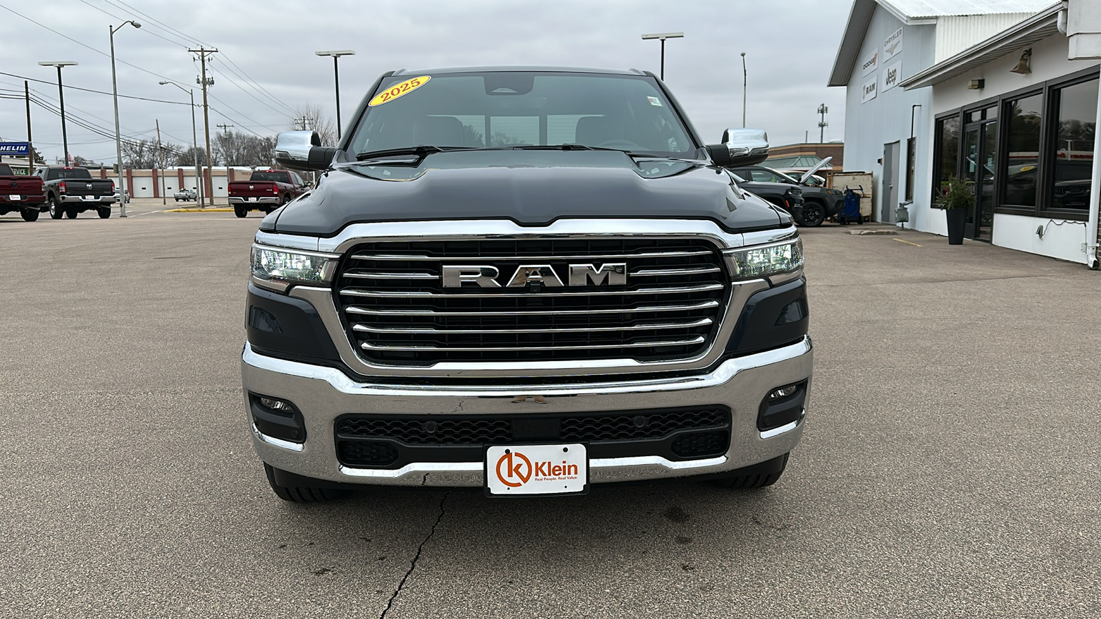 2025 Ram 1500 Laramie 2