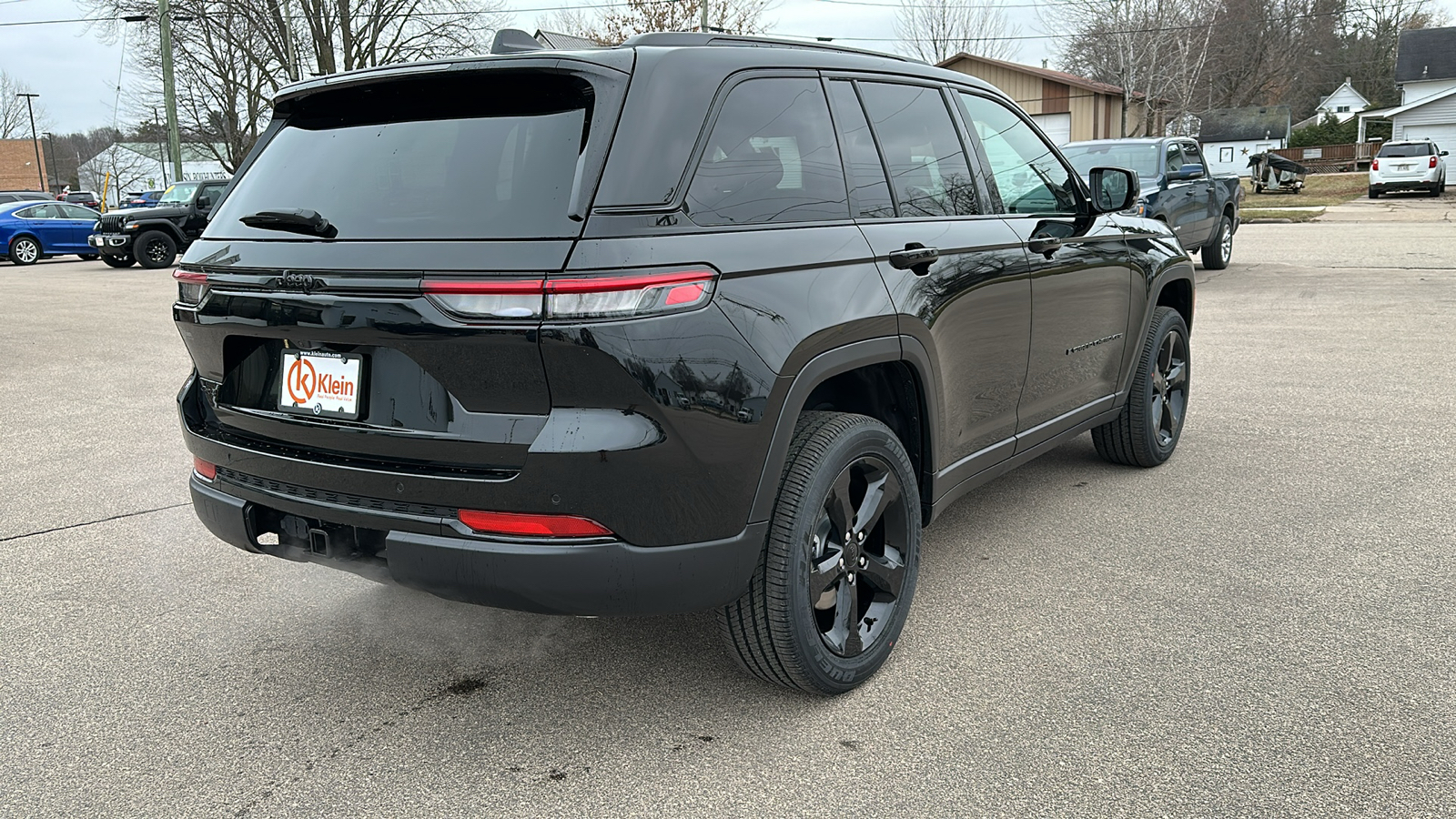 2025 Jeep Grand Cherokee Altitude X 8