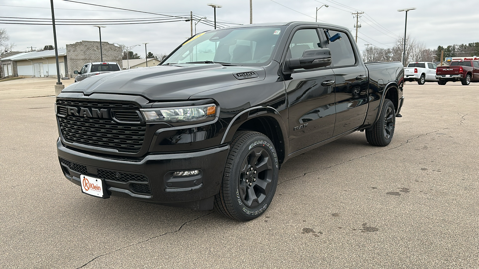 2025 Ram 1500 Big Horn 4x4 Crew Cab 64 Box 3