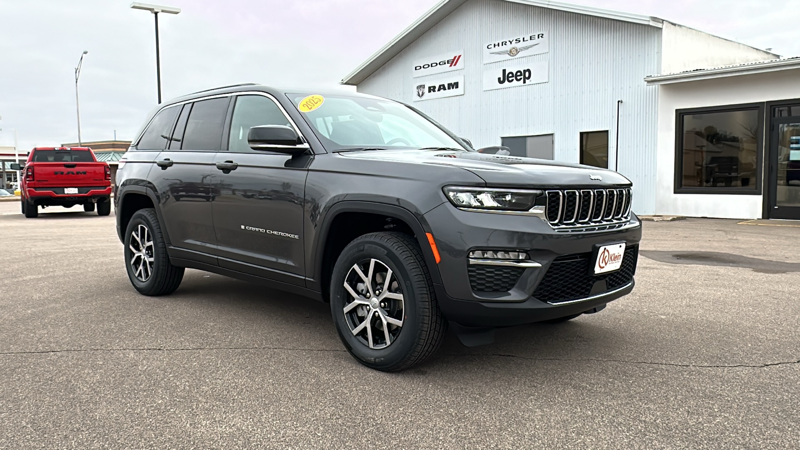 2025 Jeep Grand Cherokee Limited 1