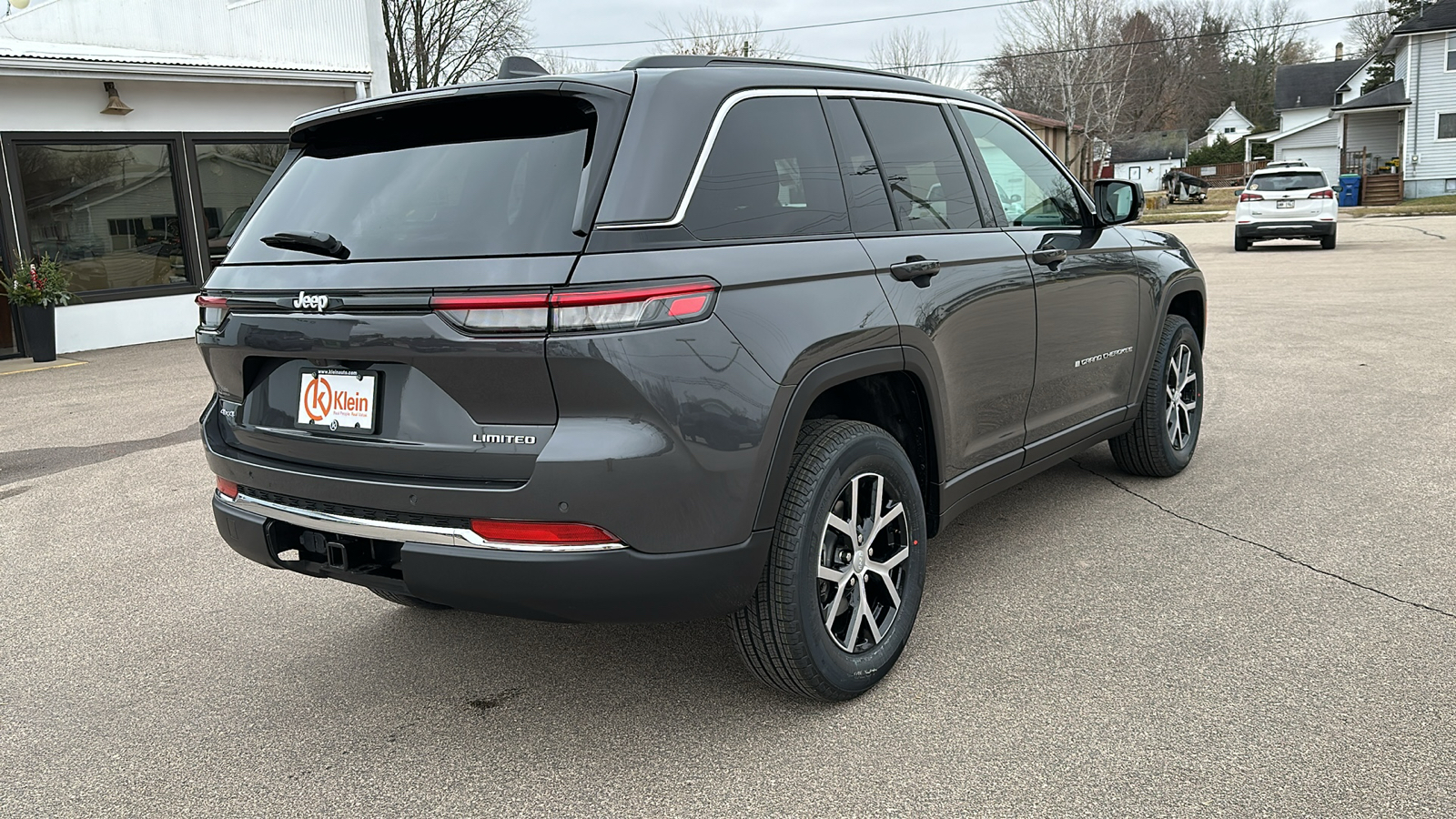 2025 Jeep Grand Cherokee Limited 8