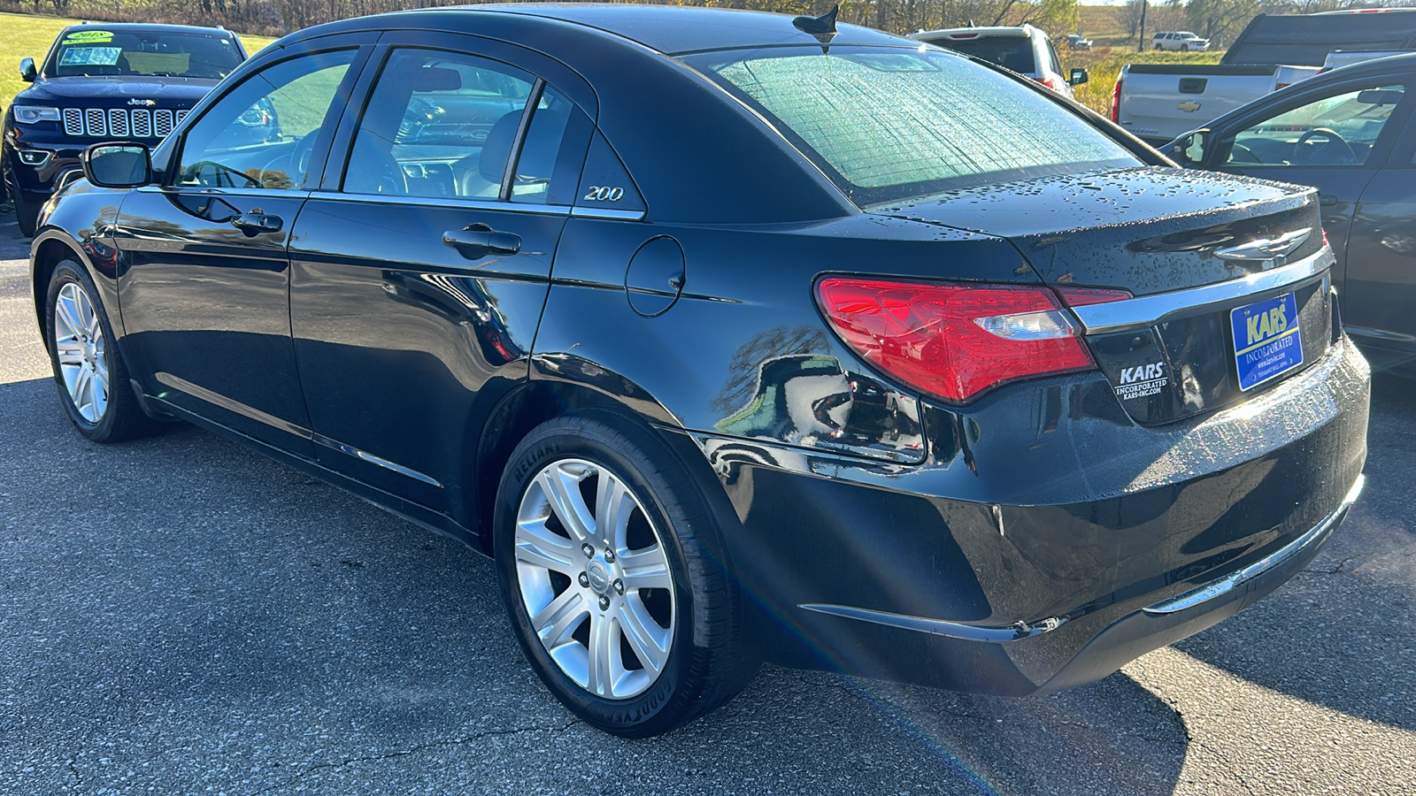 2012 Chrysler 200 TOURING 8