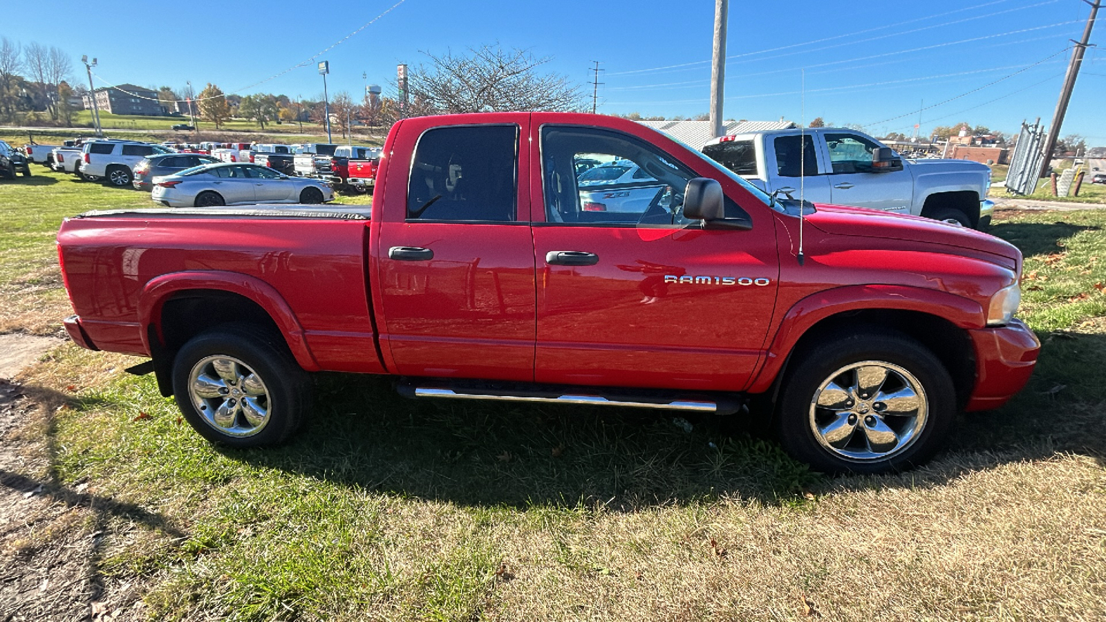 2005 Dodge Ram 1500 ST 4WD Quad Cab 5