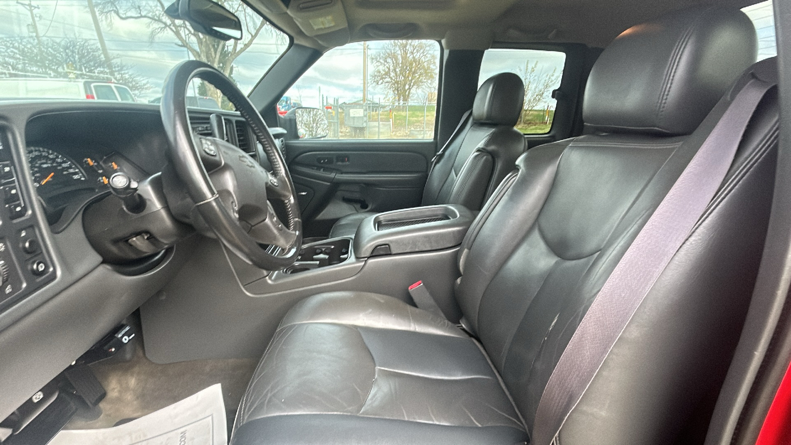 2005 Chevrolet Silverado 2500HD HEAVY DUTY 4WD Extended Cab 16