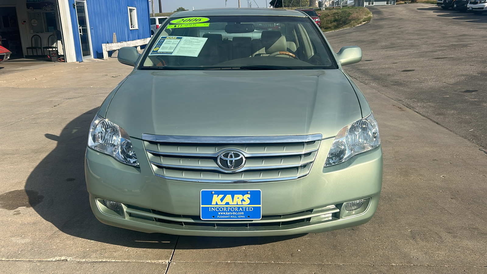 2006 Toyota Avalon XL 3