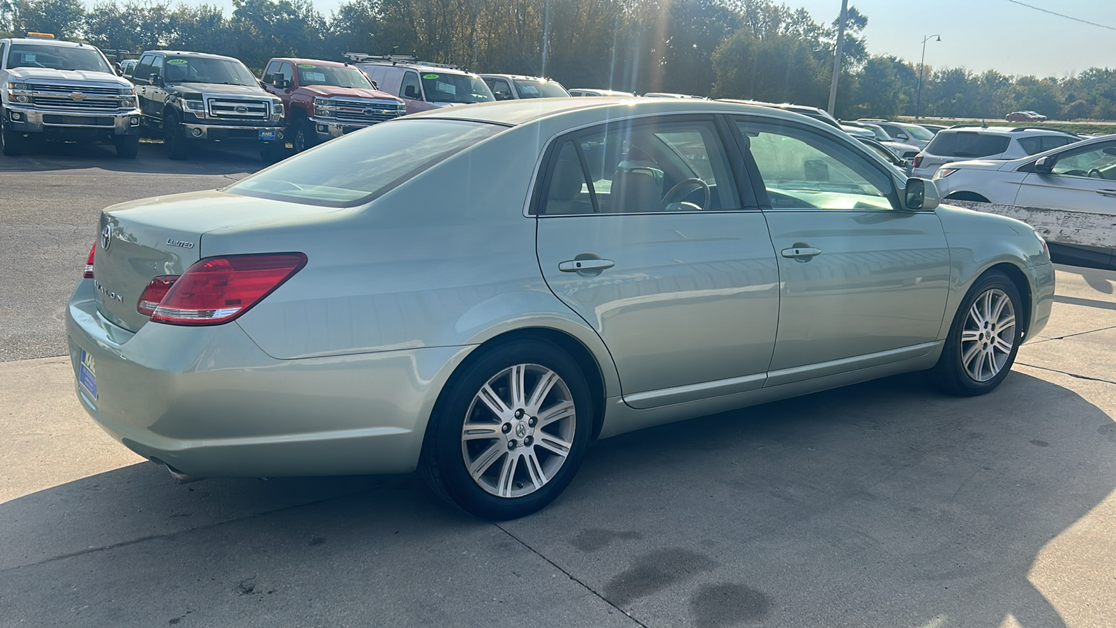 2006 Toyota Avalon XL 6