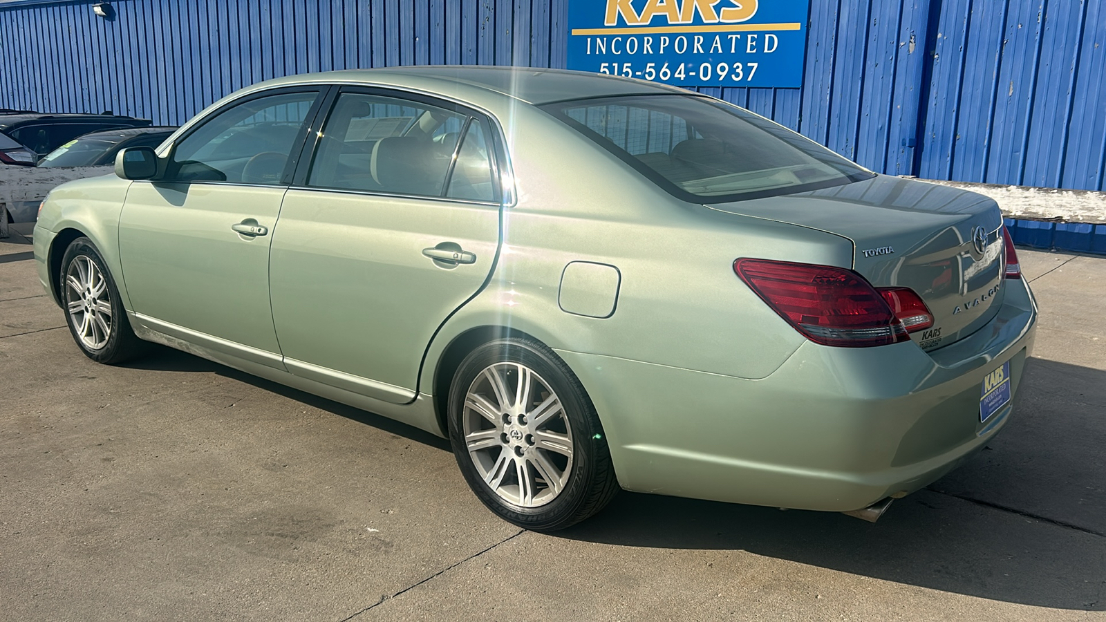 2006 Toyota Avalon XL 8