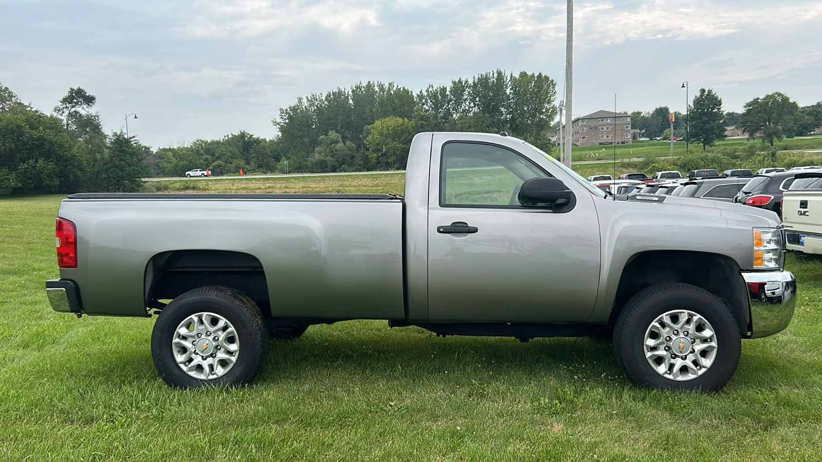 2007 Chevrolet Silverado 2500HD HEAVY DUTY 4WD Regular Cab 5