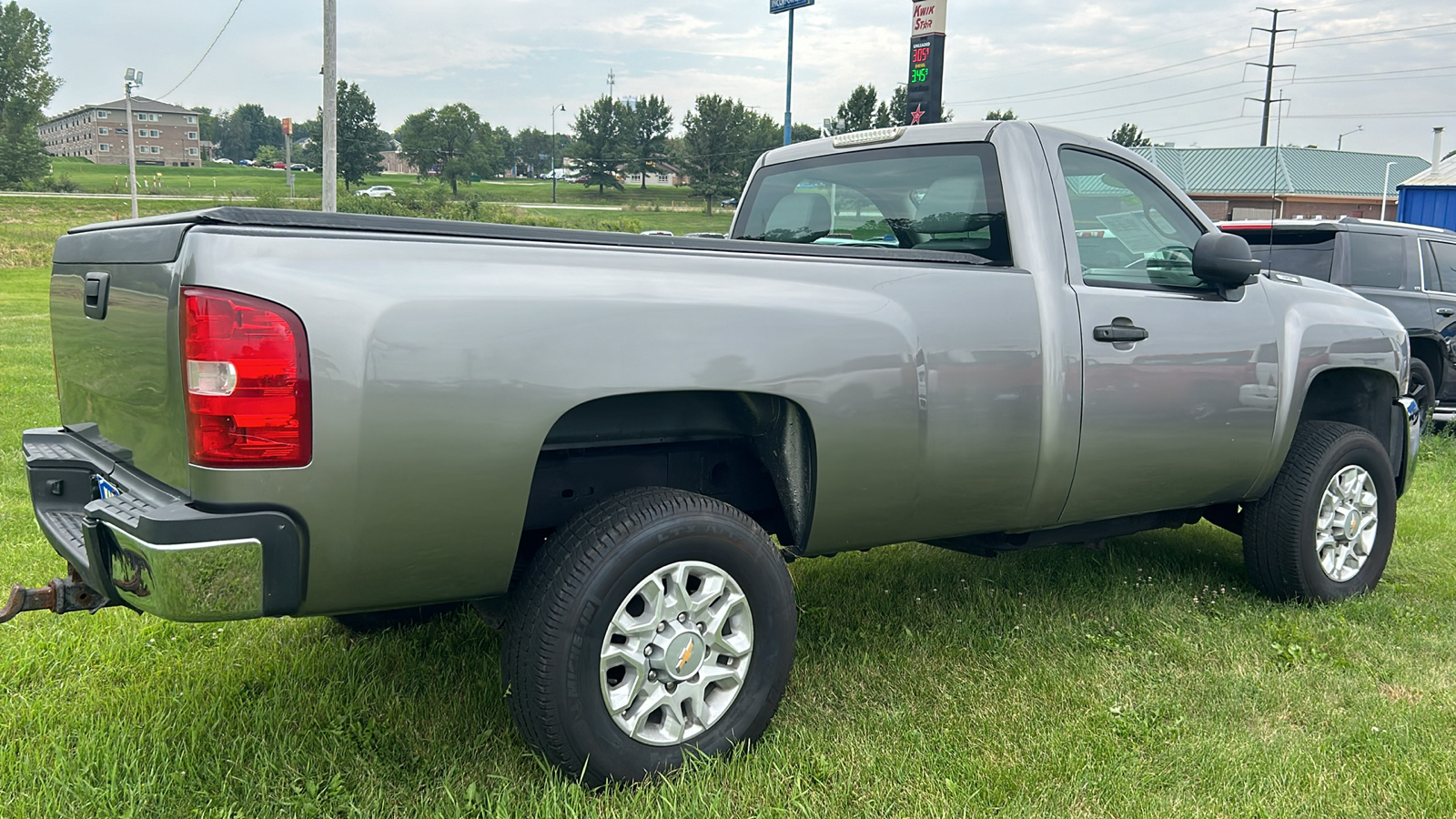 2007 Chevrolet Silverado 2500HD HEAVY DUTY 4WD Regular Cab 6