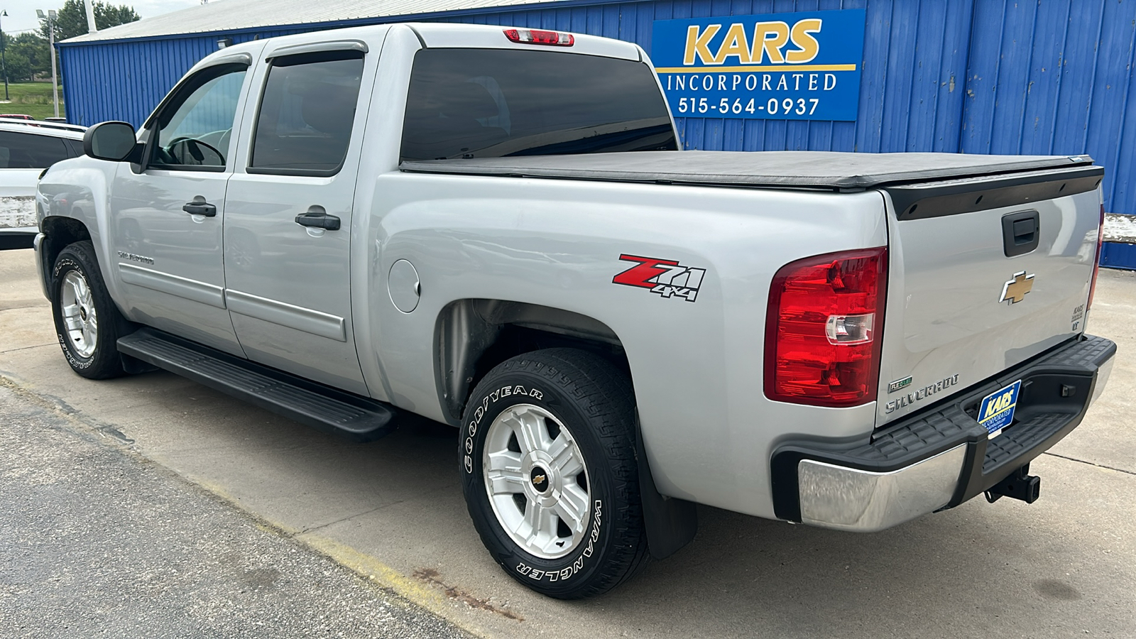 2011 Chevrolet Silverado 1500 LT 4WD Crew Cab 8