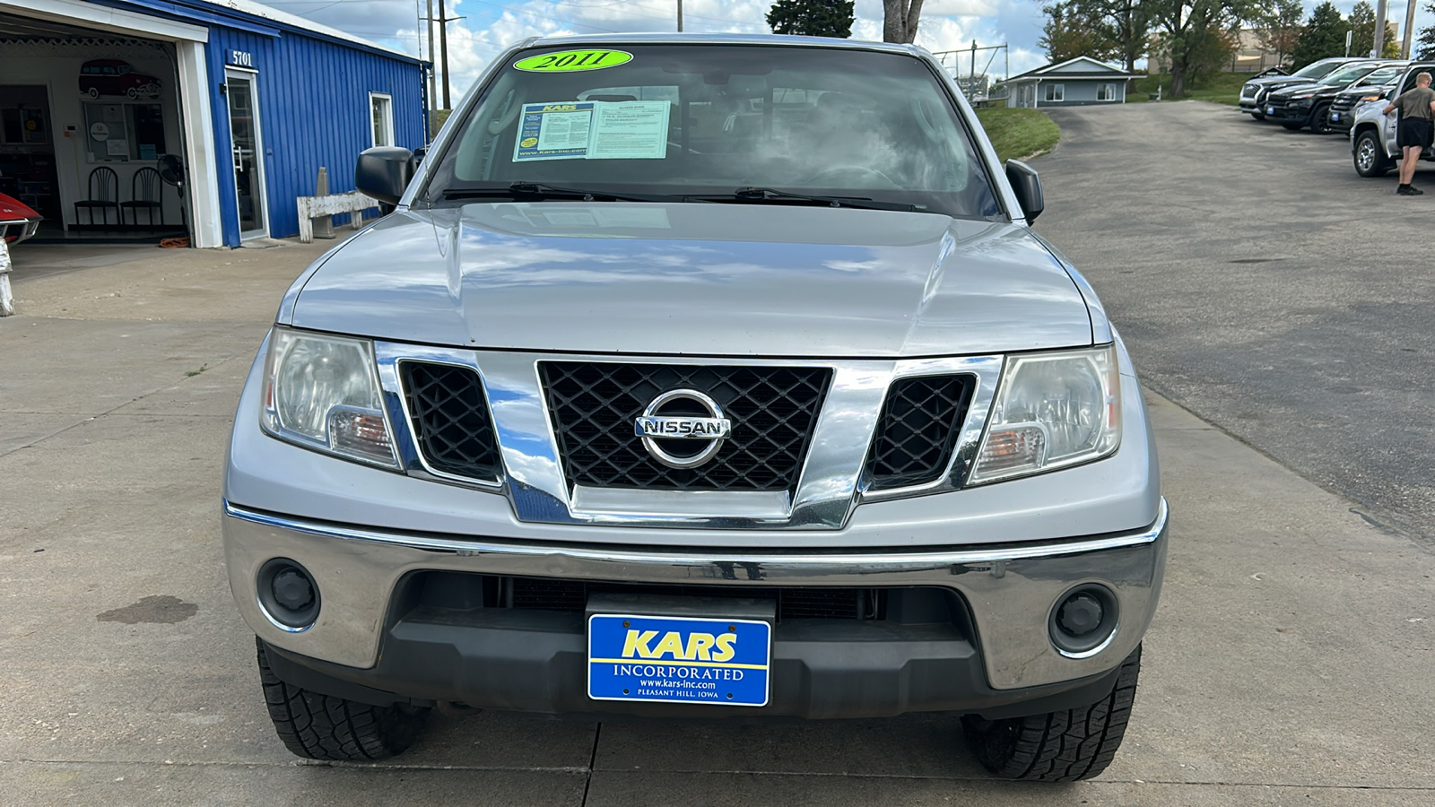 2011 Nissan Frontier SV 4WD 3