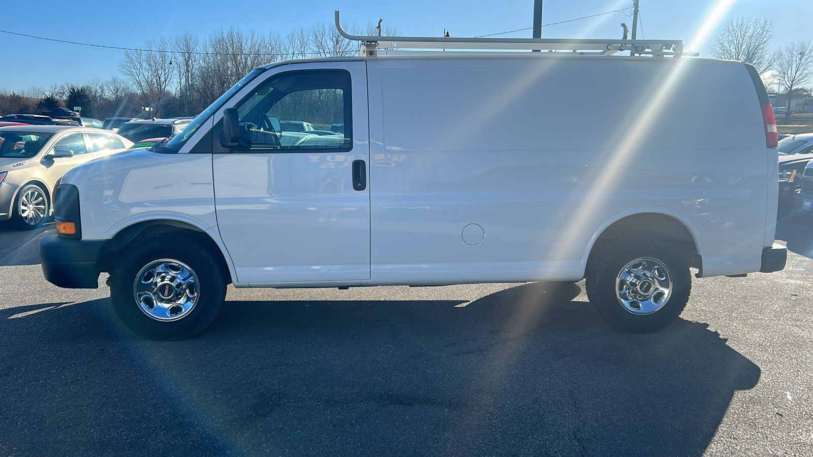 2011 GMC Savana Cargo Van G2500 1