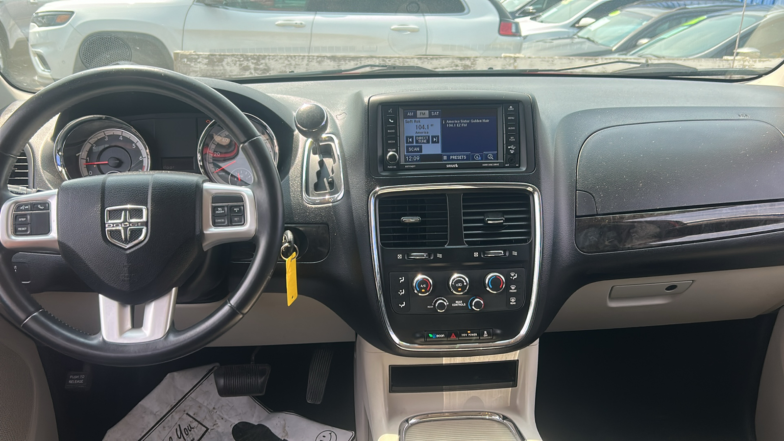 2012 Dodge Grand Caravan SXT 18