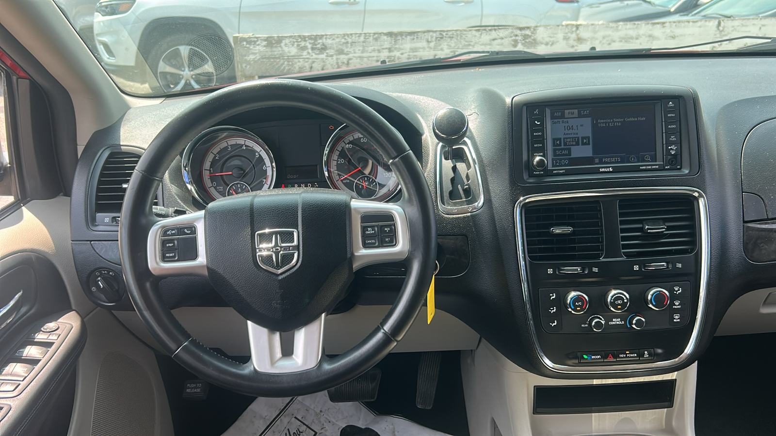 2012 Dodge Grand Caravan SXT 19