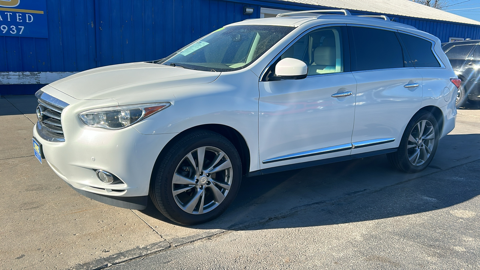 2013 Infiniti JX35  2