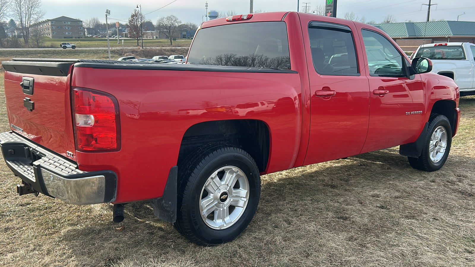 2013 Chevrolet Silverado 1500 LTZ 4WD Crew Cab 6