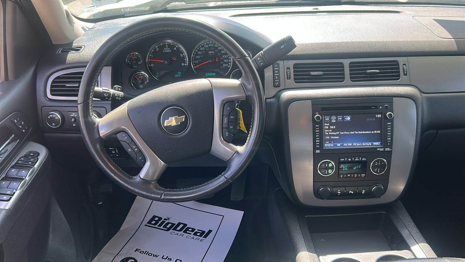 2013 Chevrolet Silverado 1500 LTZ 4WD Crew Cab 17