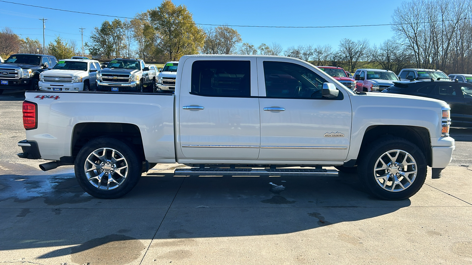 2014 Chevrolet Silverado 1500 HIGH COUNTRY 4WD Crew Cab 5