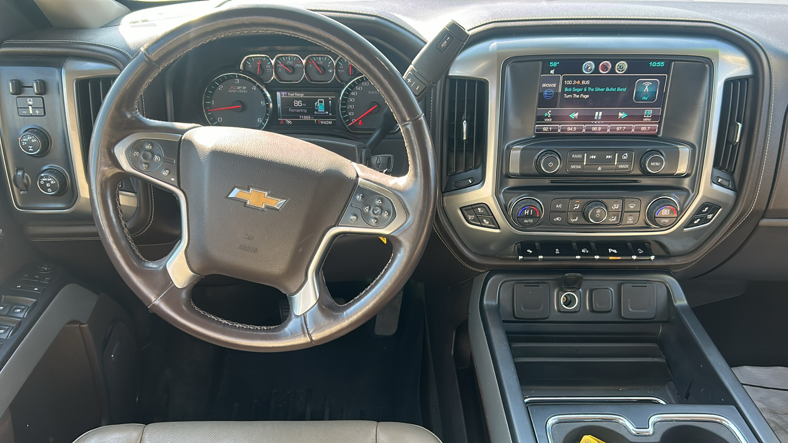 2014 Chevrolet Silverado 1500 LTZ 4WD Crew Cab 25