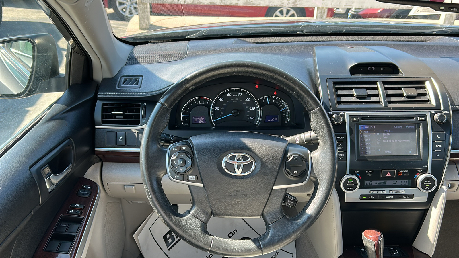 2014 Toyota Camry L 16