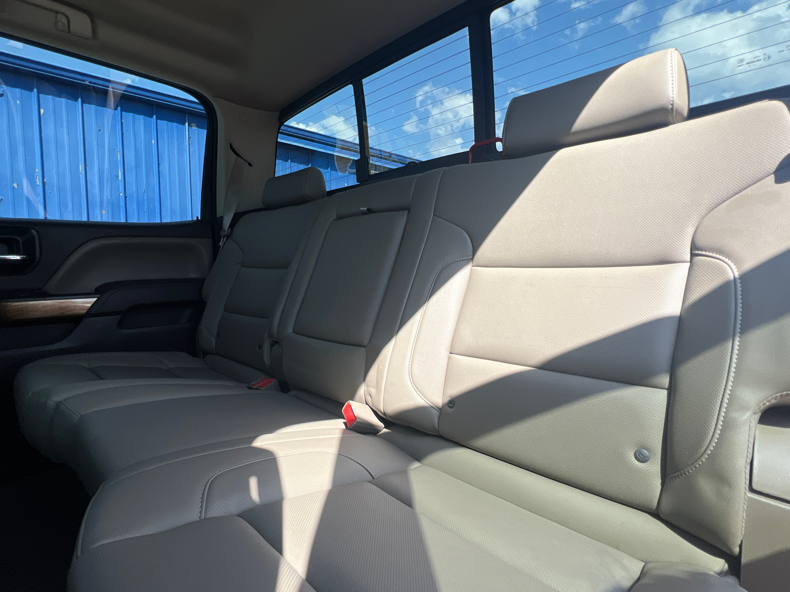 2014 Chevrolet Silverado 1500 LTZ 4WD Crew Cab 12