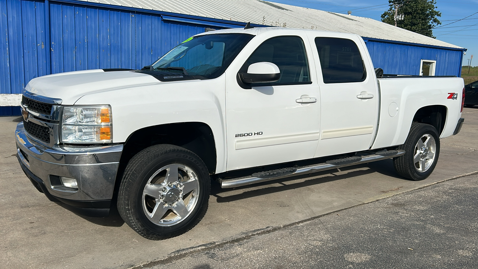 2014 Chevrolet Silverado 2500HD HEAVY DUTY LTZ 4WD Crew Cab 2