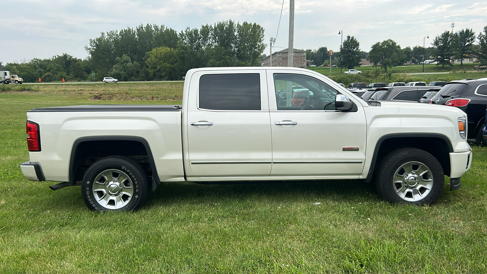 2014 GMC Sierra 1500 1500 SLE 4WD Crew Cab 5