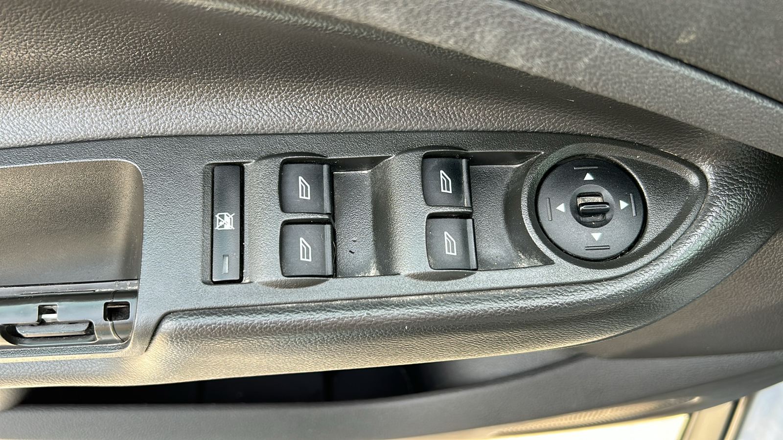 2014 Ford Escape SE 18