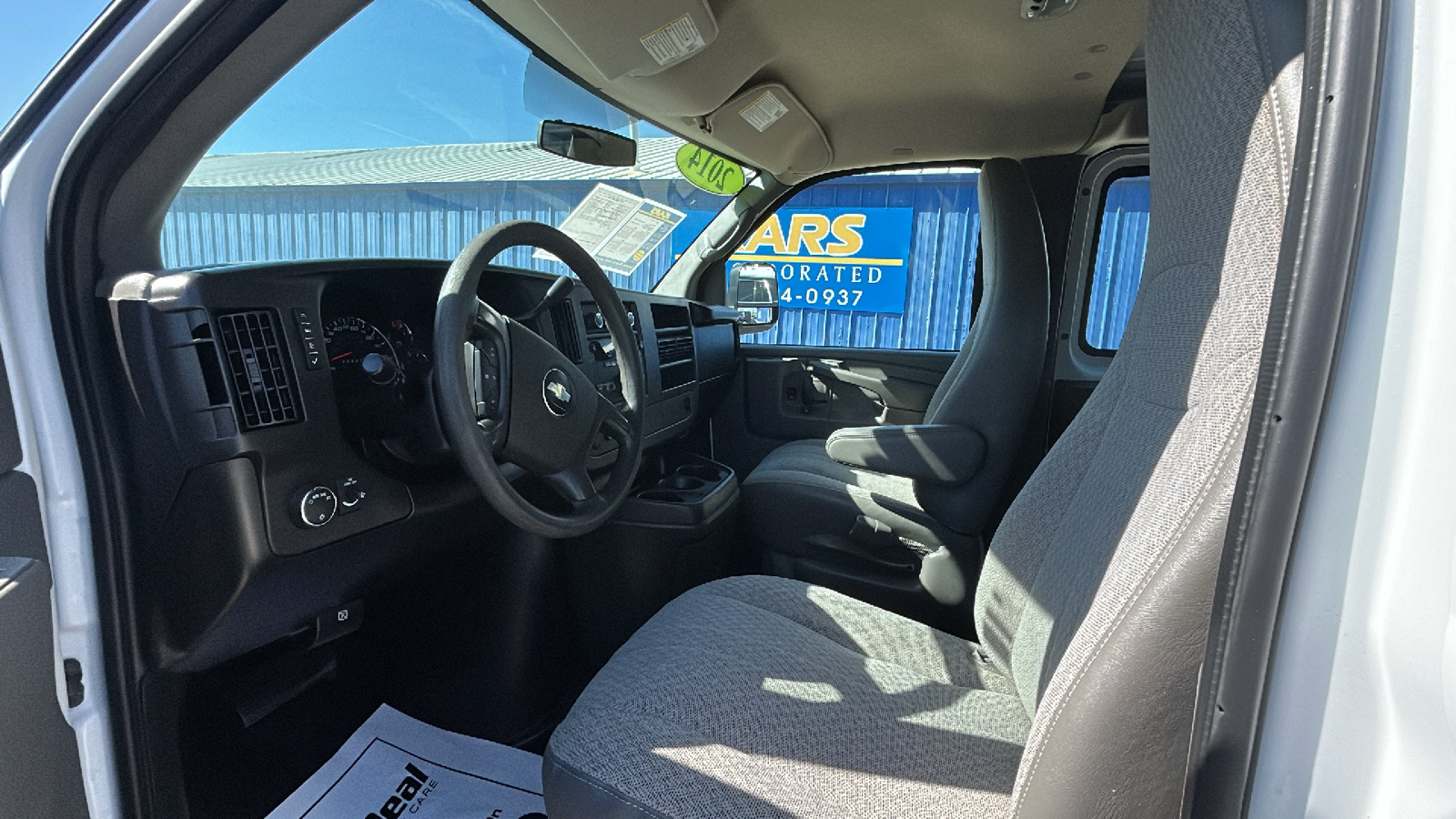 2014 Chevrolet Express Cargo Van 10