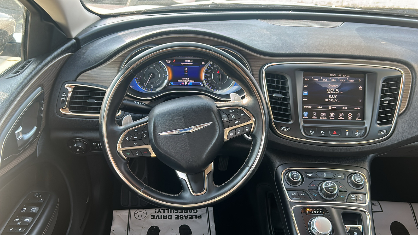 2015 Chrysler 200 C 22