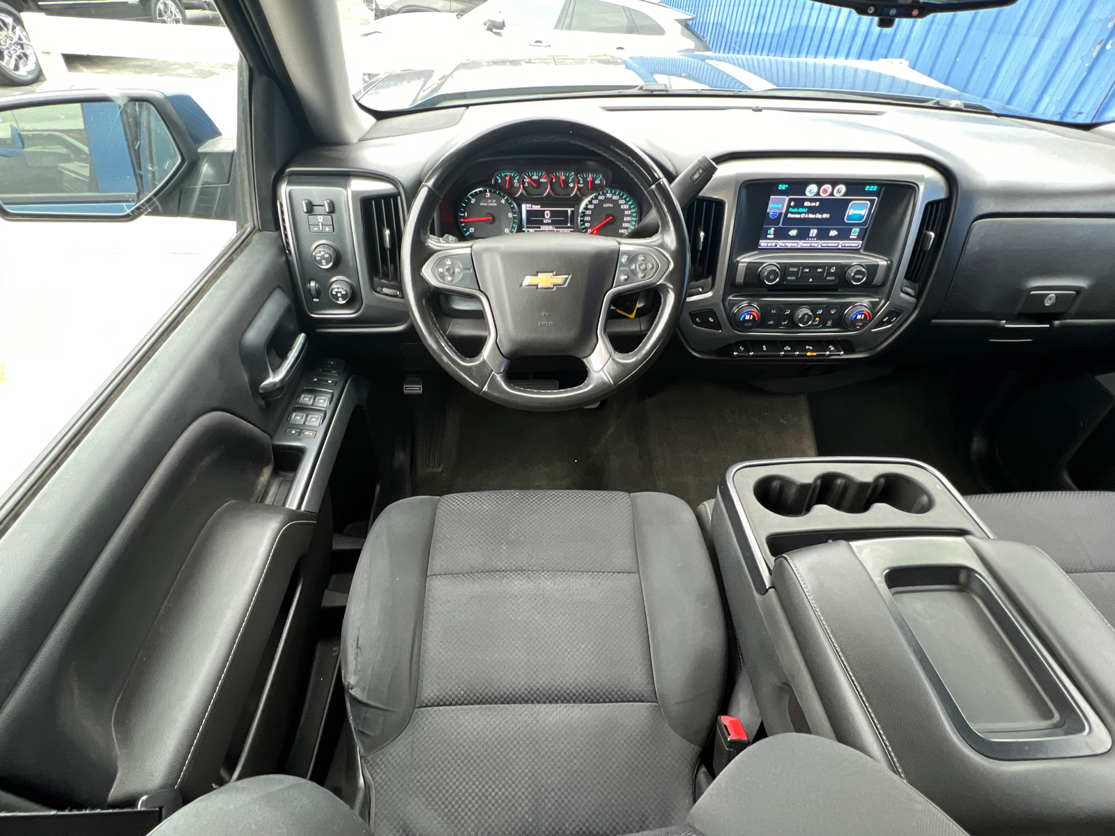 2015 Chevrolet Silverado 1500 LT 4WD Crew Cab 15