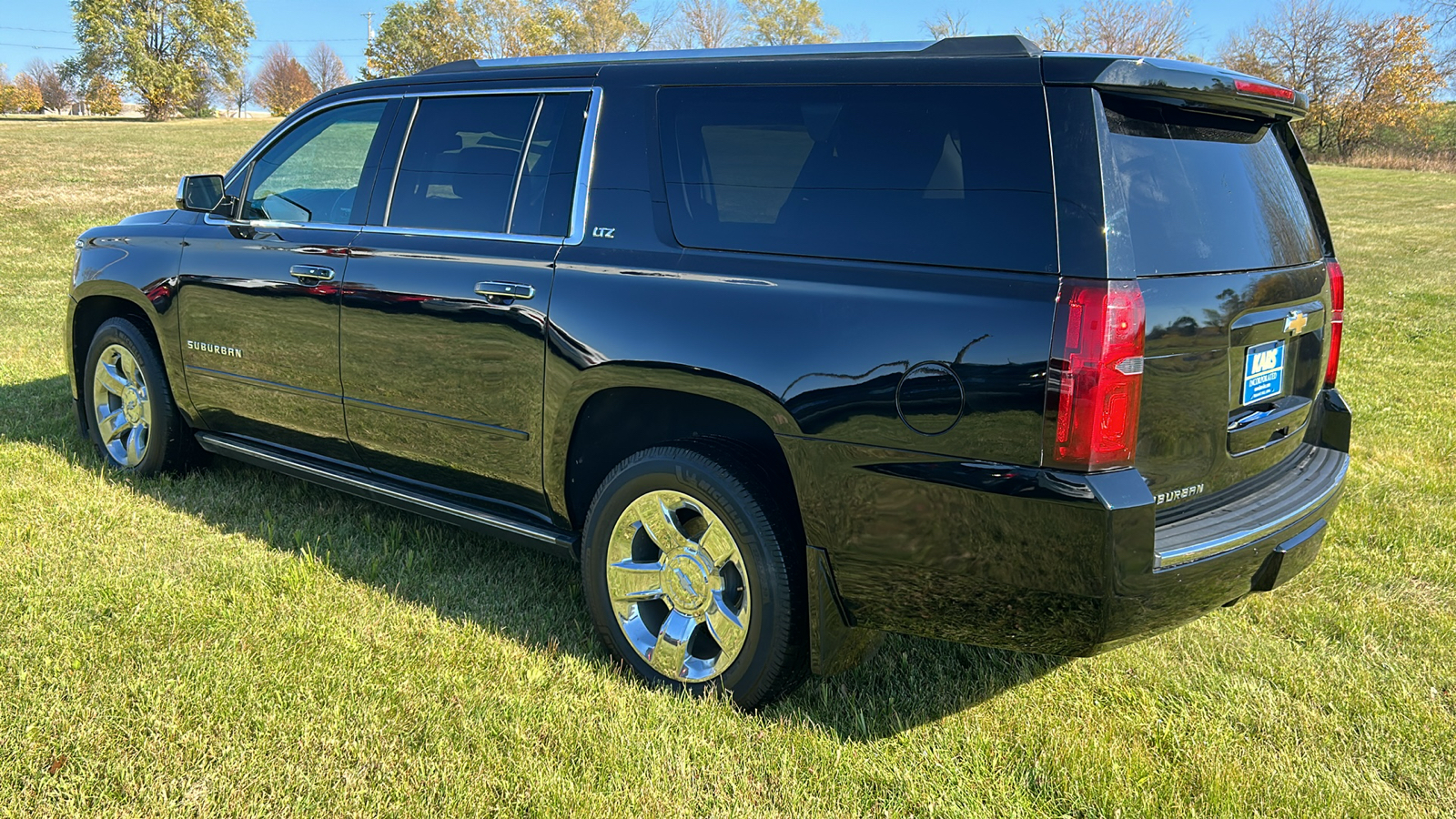 2015 Chevrolet Suburban 1500 LTZ 4WD 8