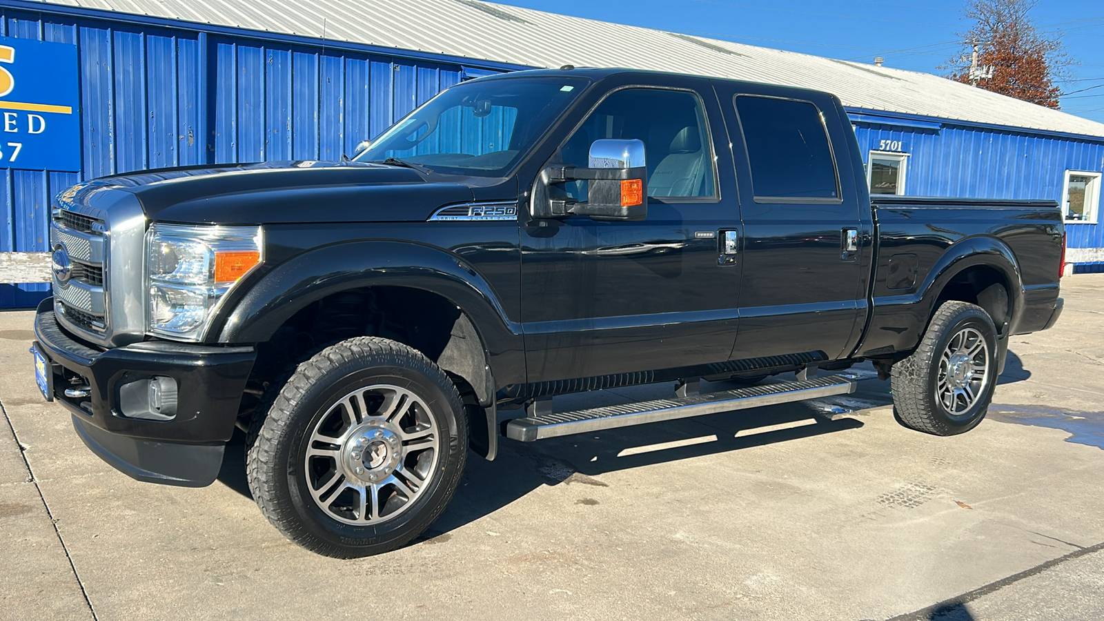 2015 Ford F-250 SUPER DUTY 4WD Crew Cab 2