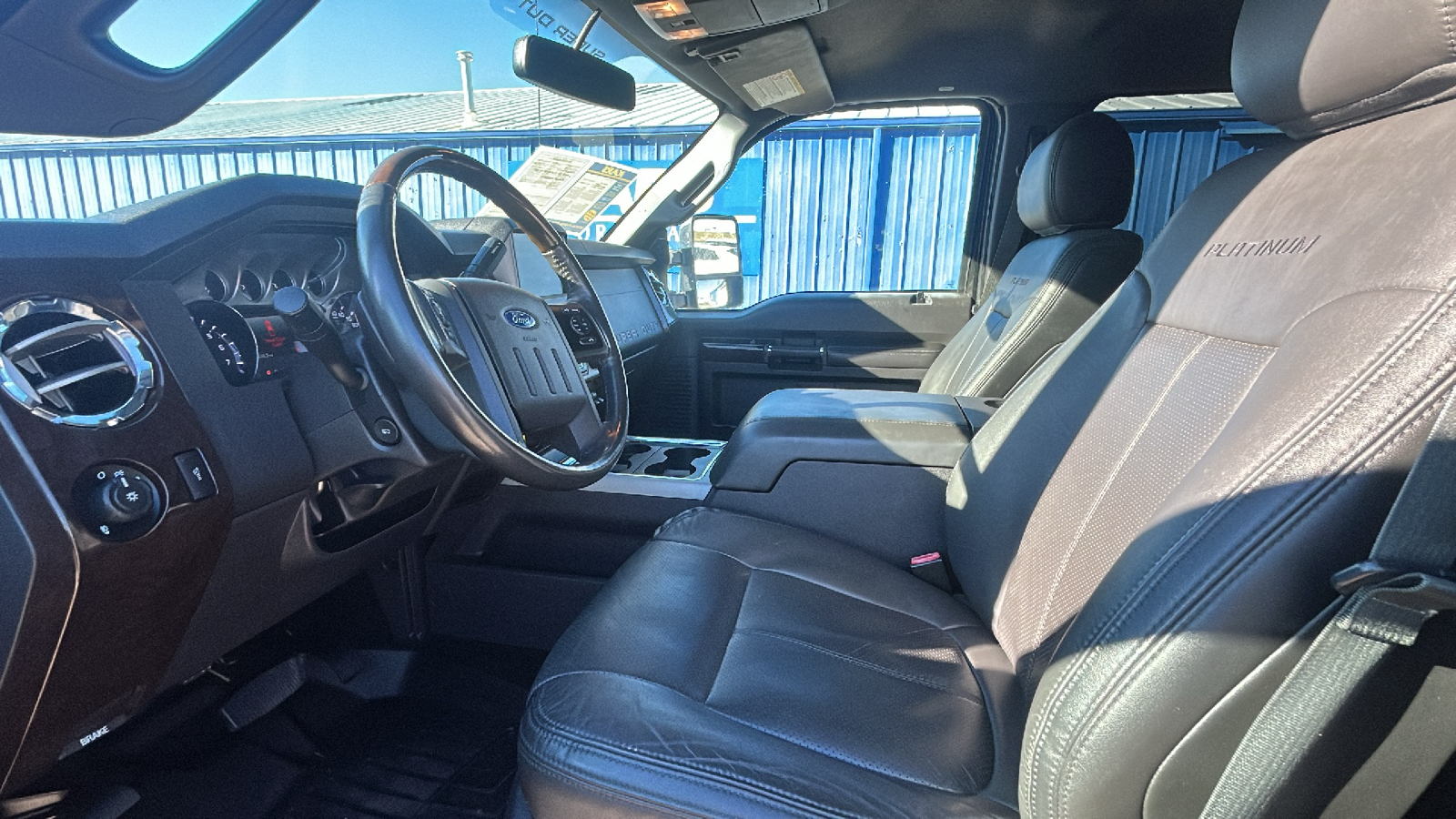 2015 Ford F-250 SUPER DUTY 4WD Crew Cab 16