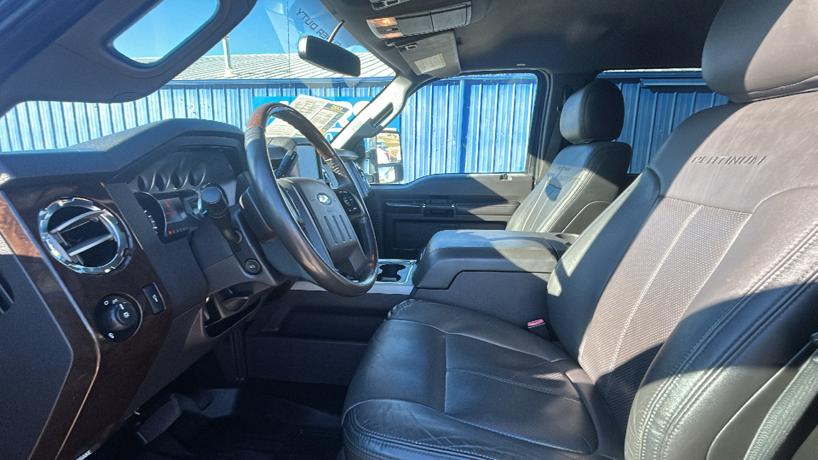 2015 Ford F-250 SUPER DUTY 4WD Crew Cab 17