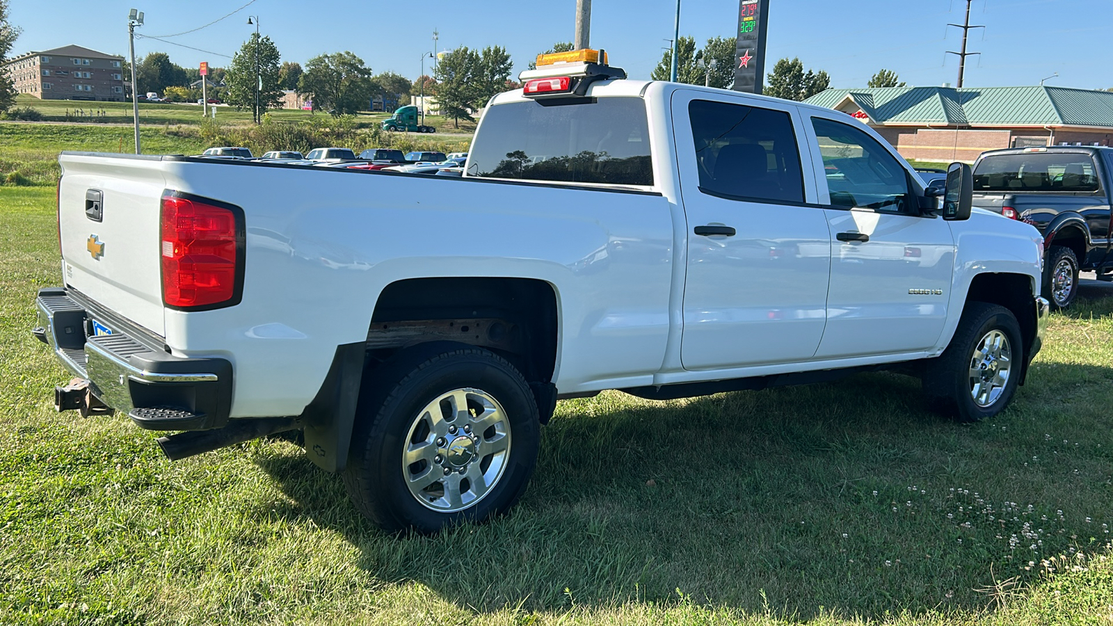 2015 Chevrolet Silverado 2500HD HEAVY DUTY LT 4WD Crew Cab 6