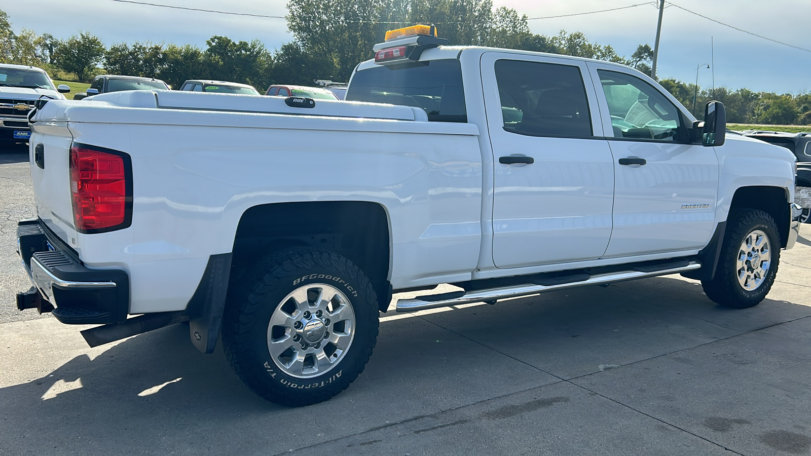 2015 Chevrolet Silverado 2500HD HEAVY DUTY LT 4WD Crew Cab 6