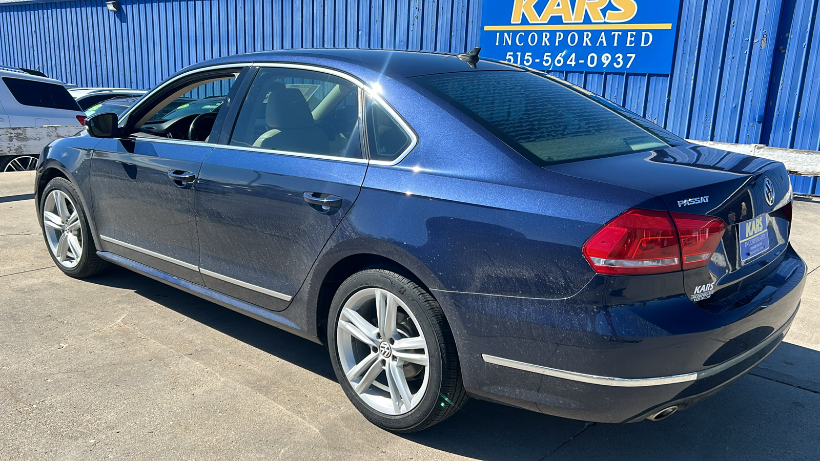 2015 Volkswagen Passat SEL 8