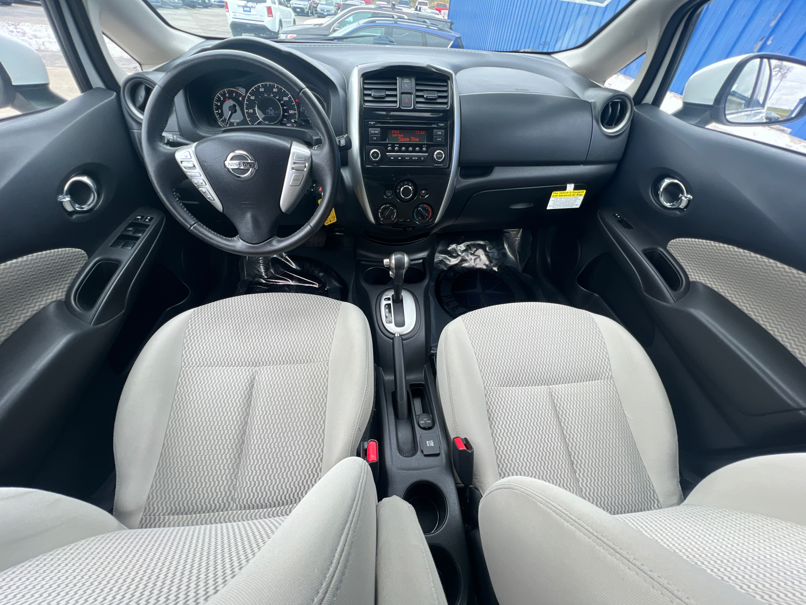 2015 Nissan Versa Note SV 9