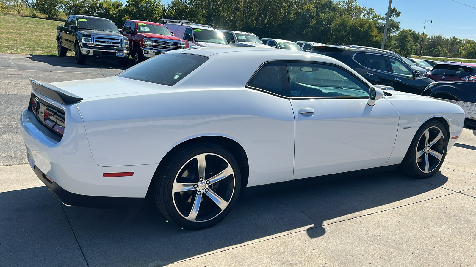 2015 Dodge Challenger SXT PLUS 6