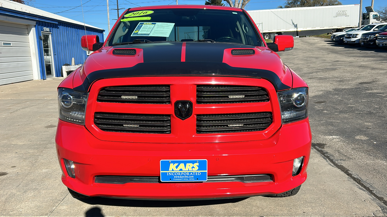 2016 Ram 1500 SPORT 4WD Crew Cab 3