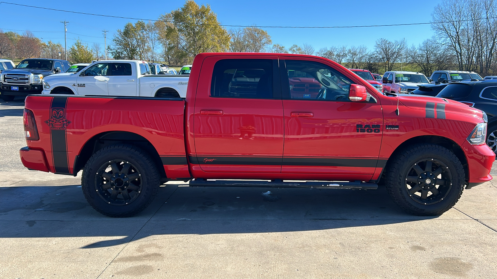 2016 Ram 1500 SPORT 4WD Crew Cab 5