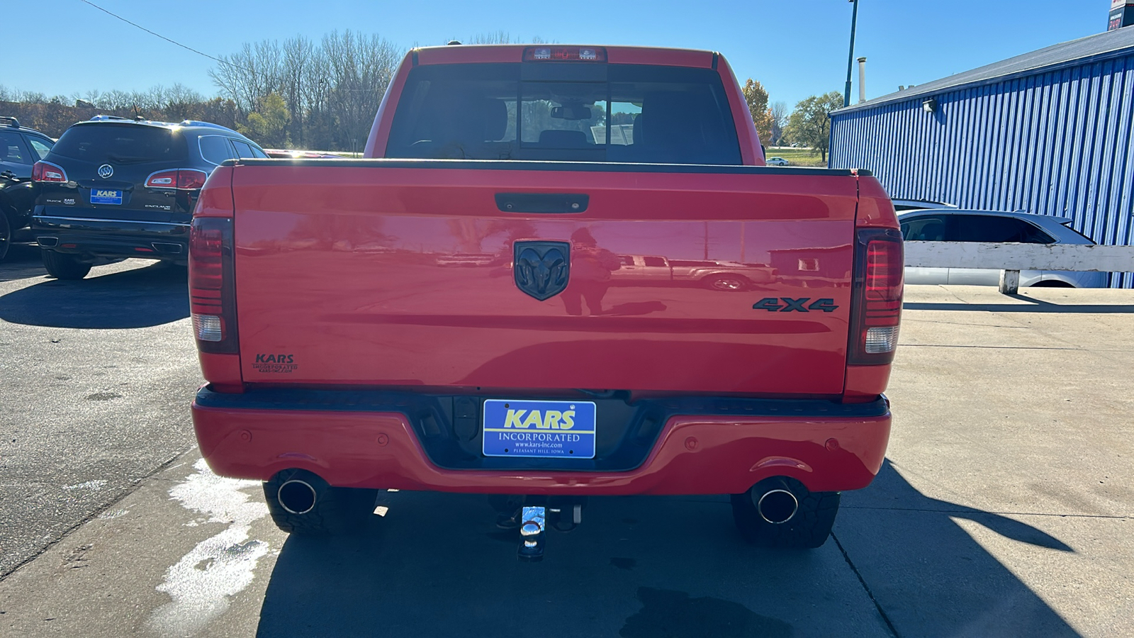 2016 Ram 1500 SPORT 4WD Crew Cab 7