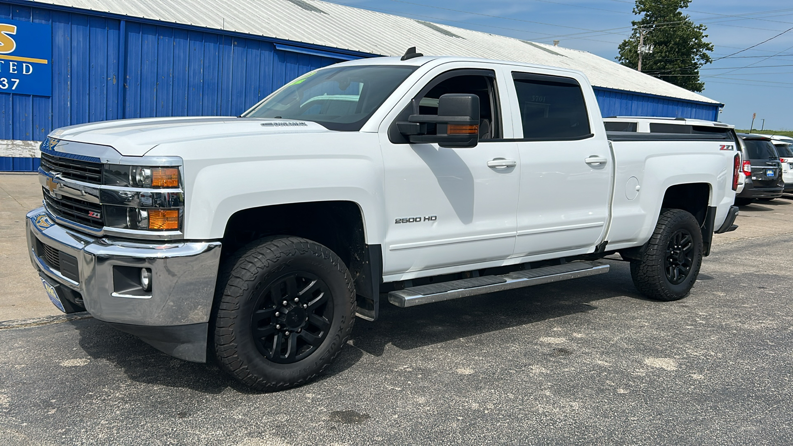 2016 Chevrolet Silverado 2500HD HEAVY DUTY LT 4WD Crew Cab 2