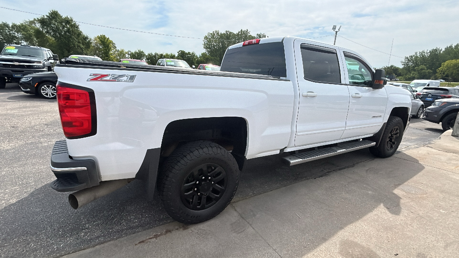 2016 Chevrolet Silverado 2500HD HEAVY DUTY LT 4WD Crew Cab 6