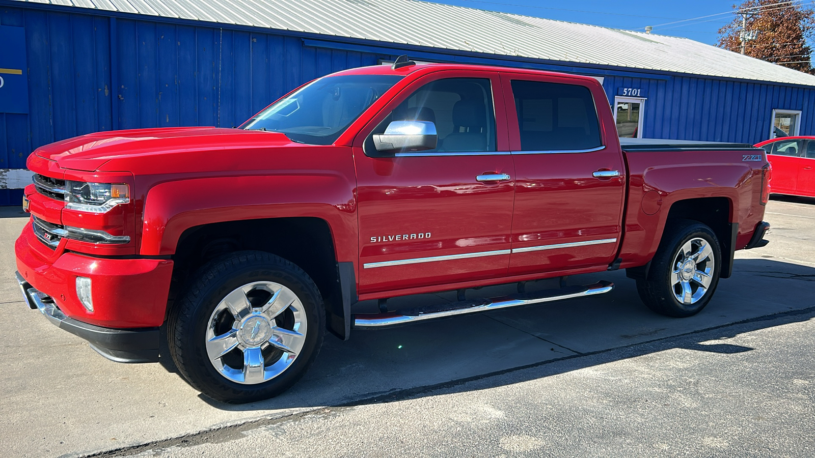 2016 Chevrolet Silverado 1500 LTZ 4WD Crew Cab 2