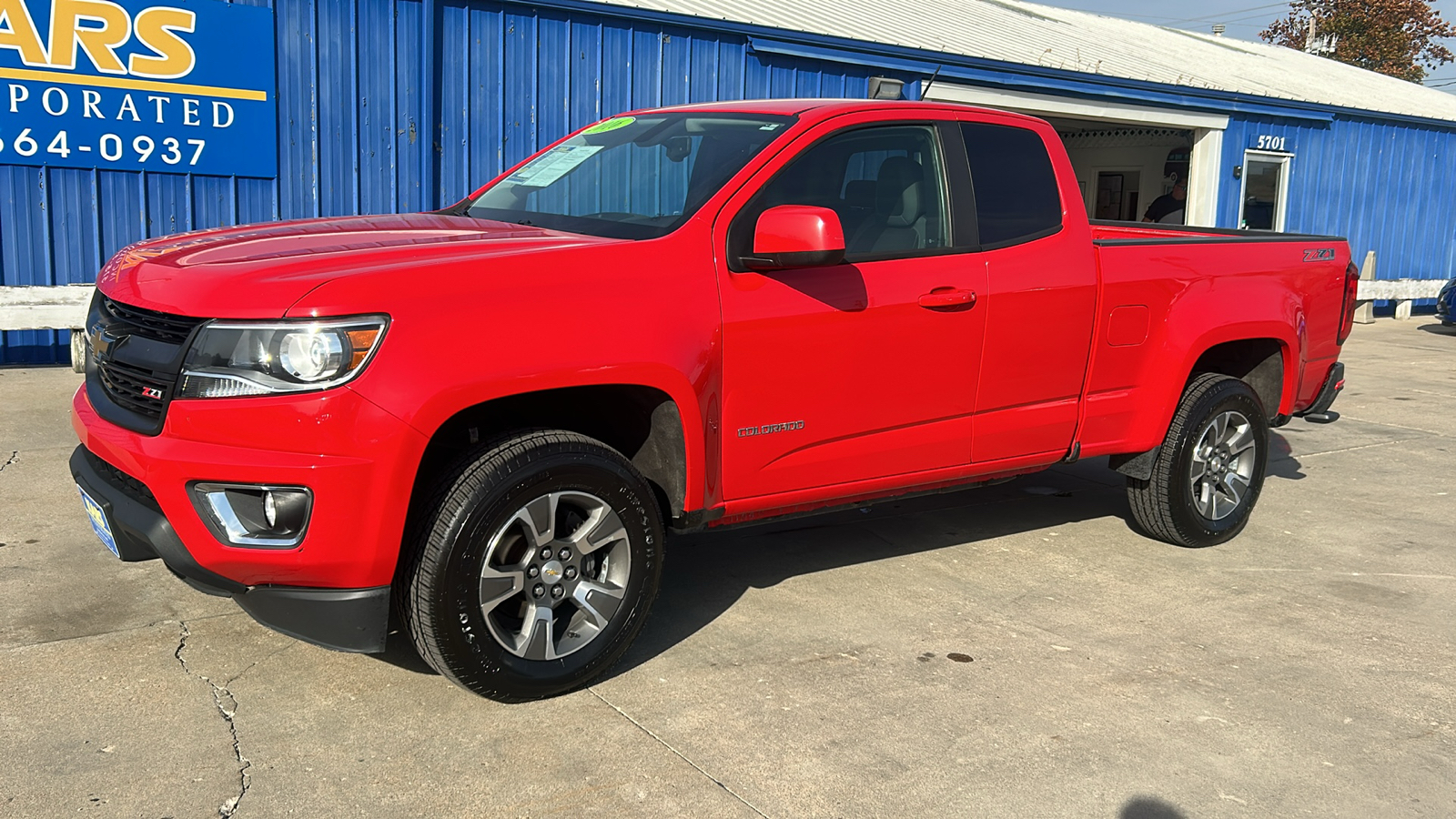 2016 Chevrolet Colorado Z71 4WD Extended Cab 2