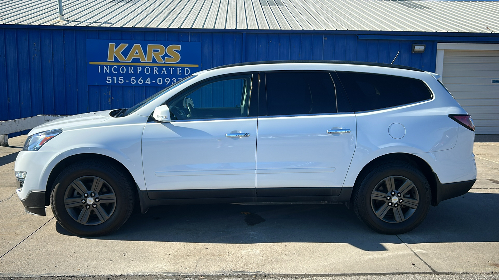 2016 Chevrolet Traverse LT AWD 1