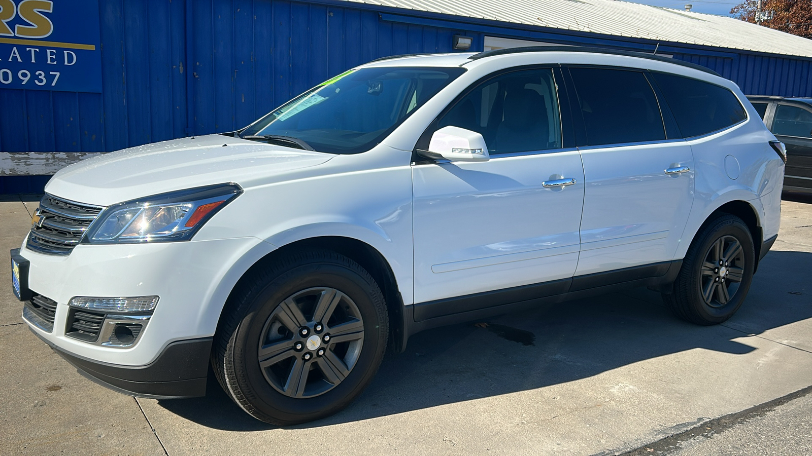 2016 Chevrolet Traverse LT AWD 2