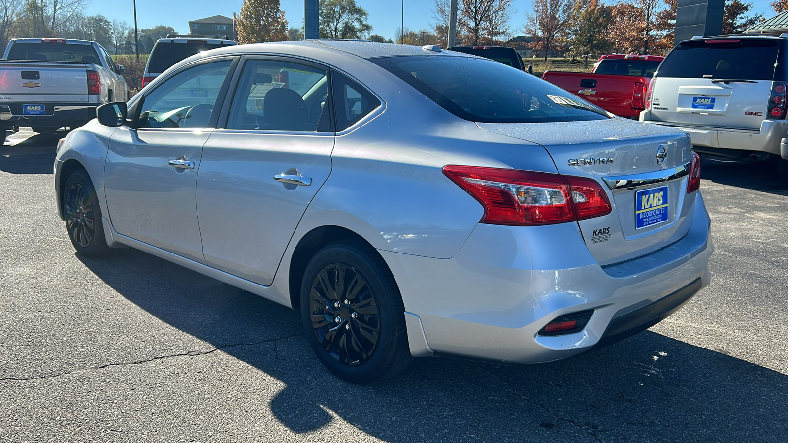 2016 Nissan Sentra S 8